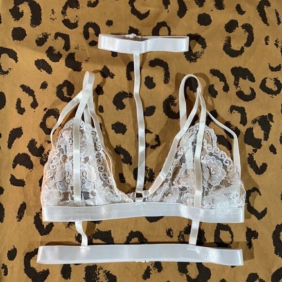 Bridal Line 3 piece   - Picture 2 of 5